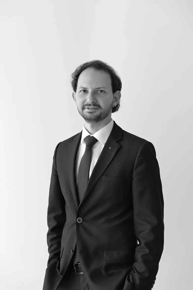 Marco Simaj Mert Parlar - Simaj Patent